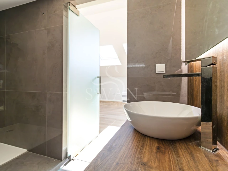 Apartamento T3 para Venda em Carcavelos e Parede Foto 15