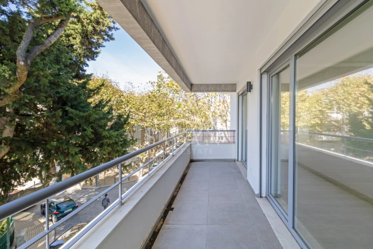 Apartamento T3 para Venda em Carcavelos e Parede Foto 30