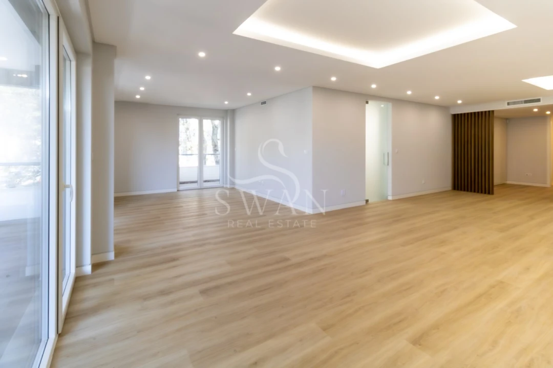 Apartamento T3 para Venda em Carcavelos e Parede Foto 5