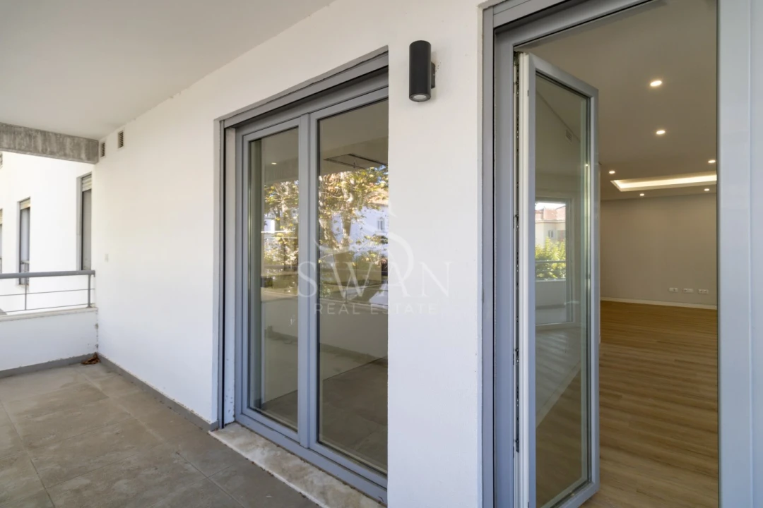 Apartamento T3 para Venda em Carcavelos e Parede Foto 12