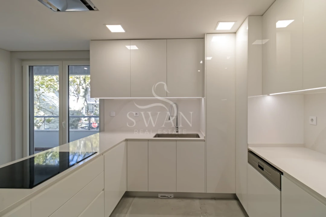 Apartamento T3 para Venda em Carcavelos e Parede Foto 24