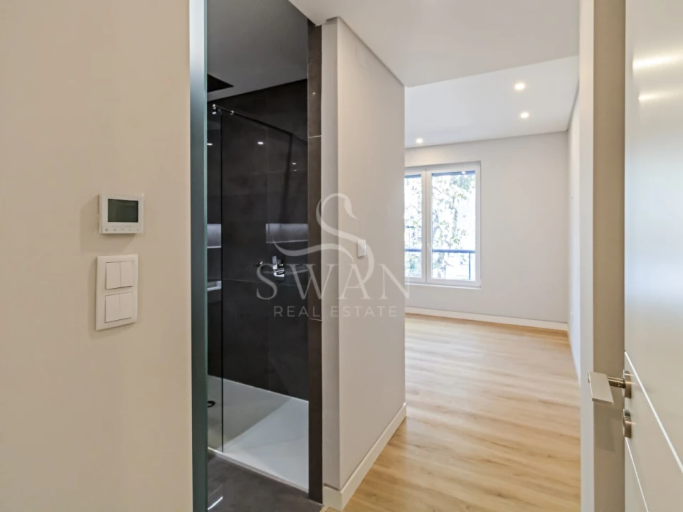 Apartamento T3 para Venda em Carcavelos e Parede Foto 33