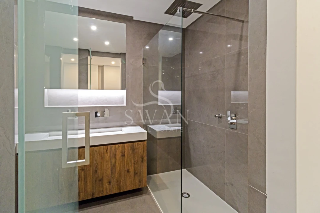 Apartamento T3 para Venda em Carcavelos e Parede Foto 34