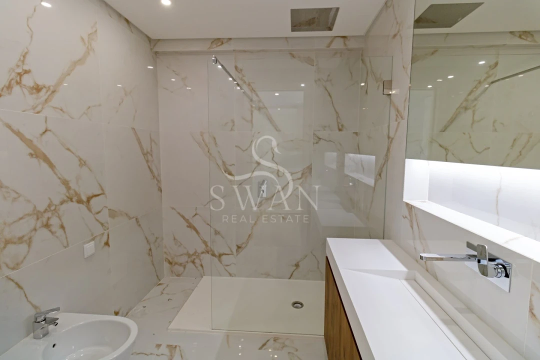 Apartamento T3 para Venda em Carcavelos e Parede Foto 48