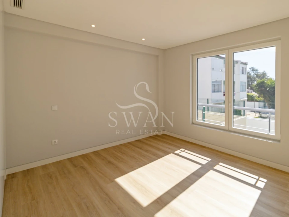 Apartamento T3 para Venda em Carcavelos e Parede Foto 49