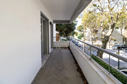 Apartamento T3 para Venda em Carcavelos e Parede