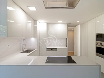 Apartamento T3 para Venda em Carcavelos e Parede
