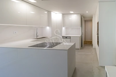Apartamento T3 para Venda em Carcavelos e Parede