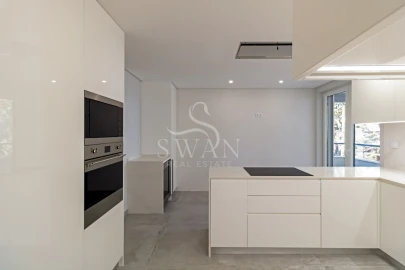 Apartamento T3 para Venda em Carcavelos e Parede