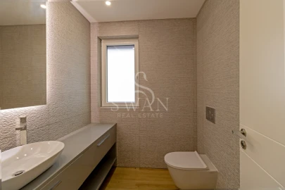Apartamento T3 para Venda em Carcavelos e Parede