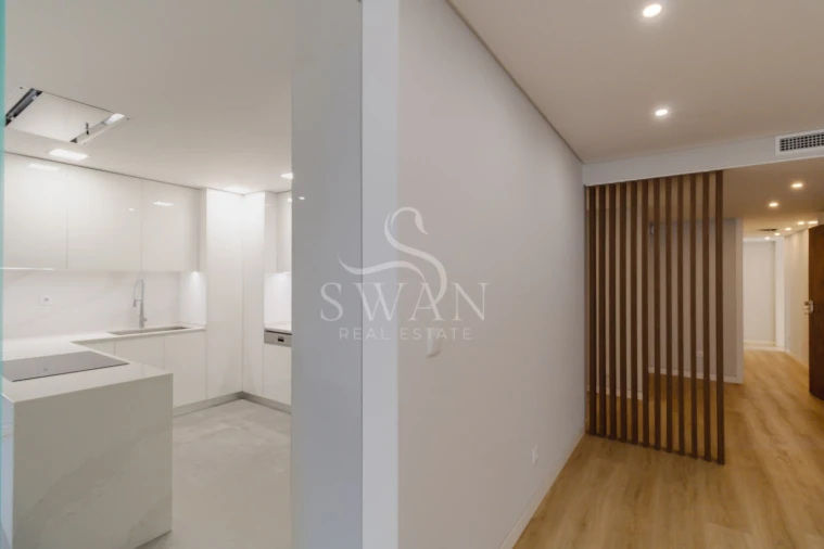 Apartamento T3 para Venda em Carcavelos e Parede Foto 16