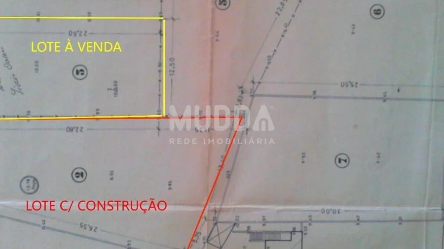 Terreno para Venda em Espinho