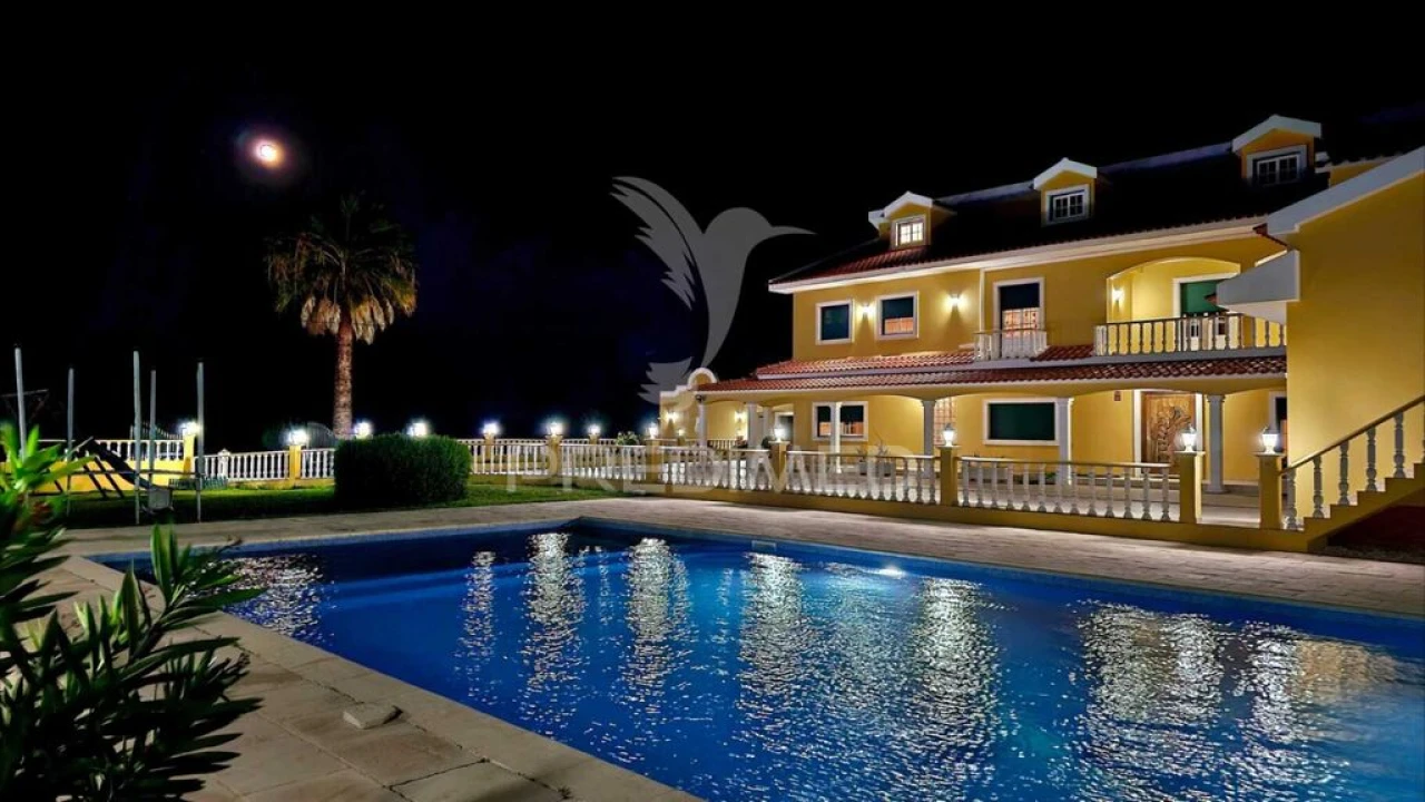 Quinta T5 para Venda em Aveiras de Cima Foto 1