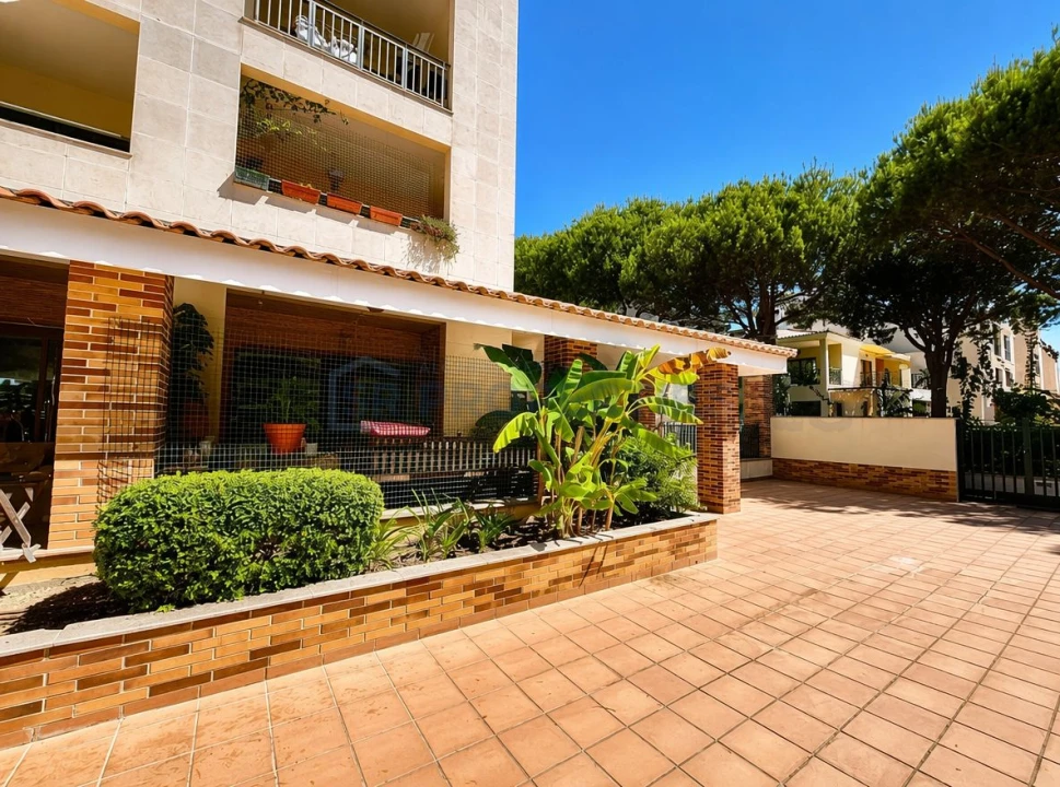Apartamento T4 para Venda em Quarteira Foto 10