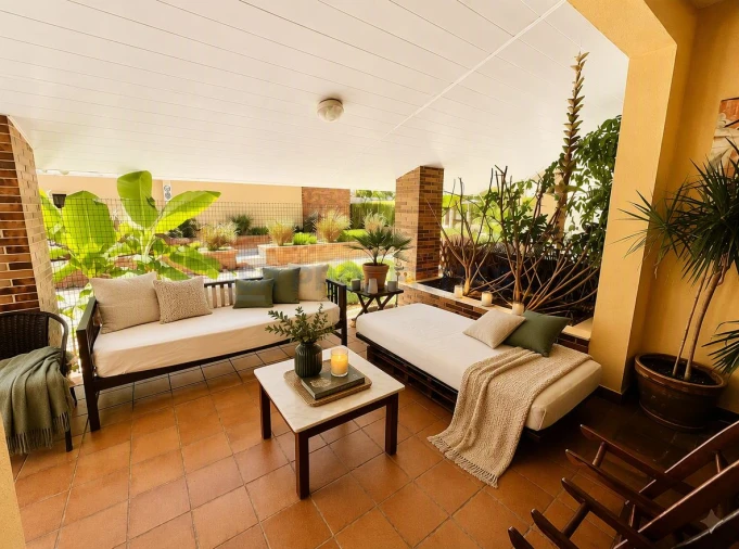 Apartamento T4 para Venda em Quarteira Foto 6
