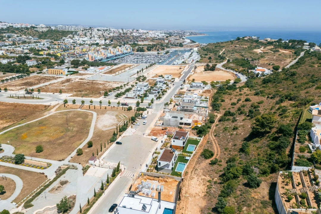 Moradia T4 para Venda em Albufeira e Olhos de Água Foto 32