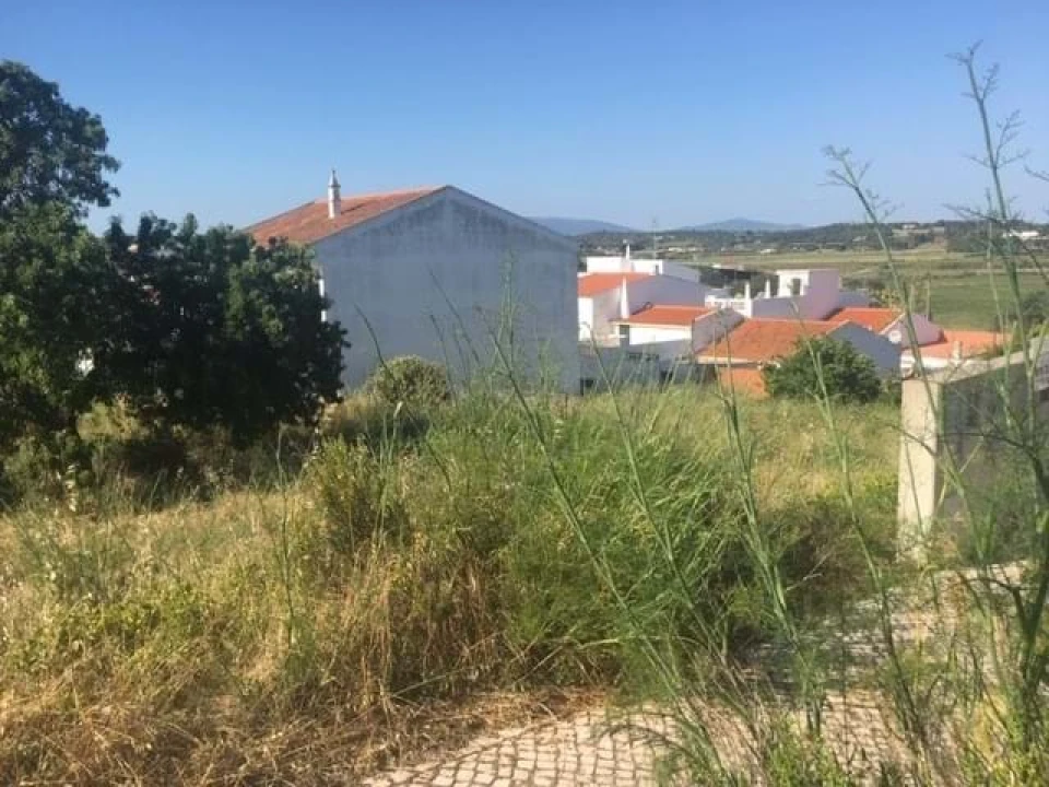 Terreno para Venda em Lagos (São Sebastião e Santa Maria) Foto 4