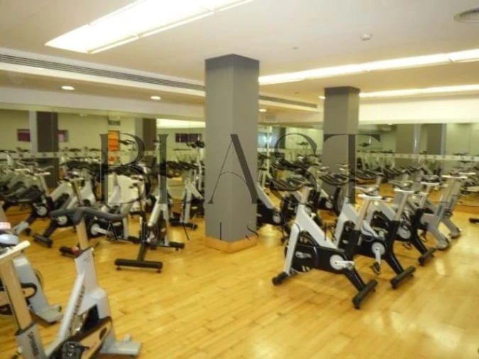 Negócio para Arrendamento em Paranhos Foto 4