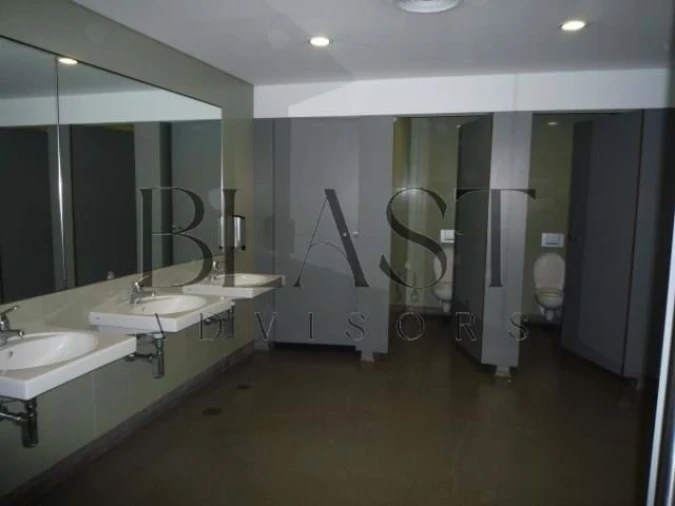 Negócio para Arrendamento em Paranhos Foto 9