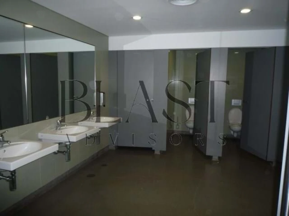 Negócio para Arrendamento em Paranhos Foto 9