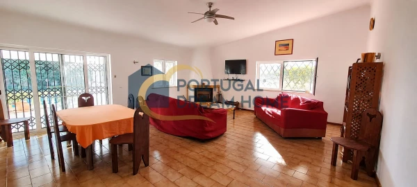 Moradia T4 para Venda em Guia