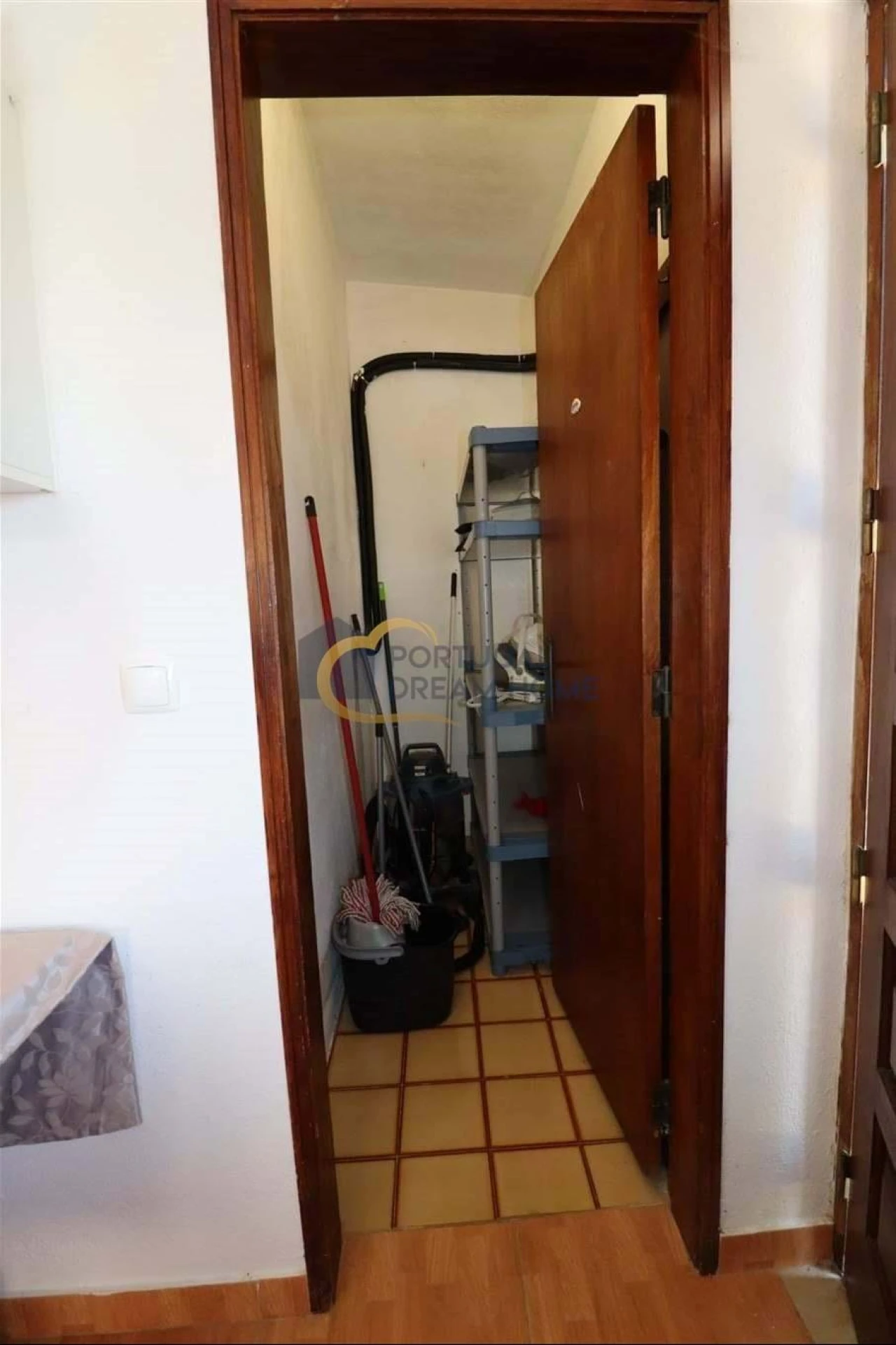 Moradia T4 para Venda em Guia Foto 27