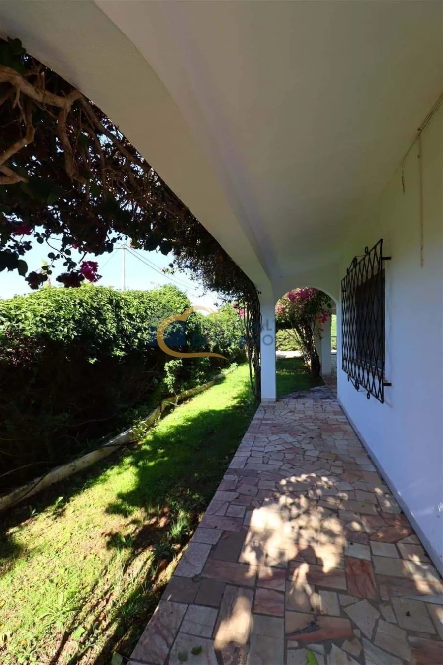 Moradia T4 para Venda em Guia Foto 56
