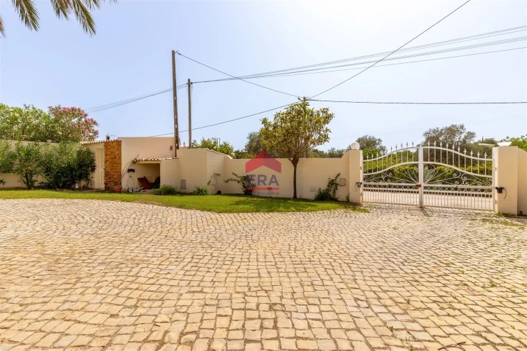 Moradia T0 para Venda em Loule (São Clemente) Foto 33