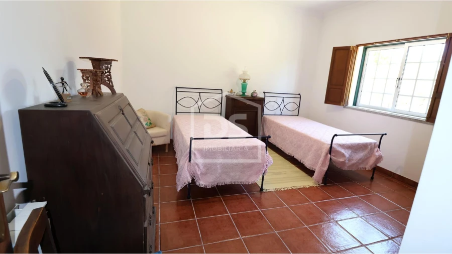 Quinta T6 para Venda em Campo Foto 17