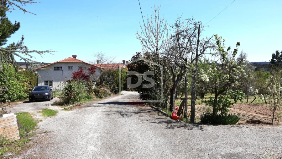 Quinta T6 para Venda em Campo