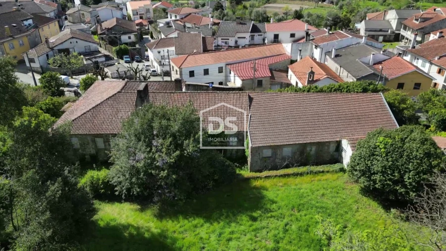 Quinta T0 para Venda em Mundão Foto 31