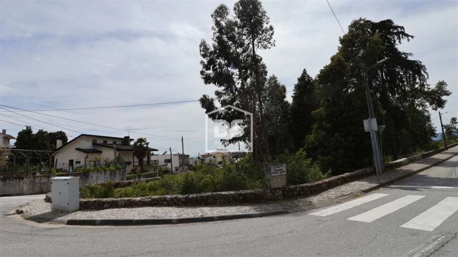 Quinta T0 para Venda em Mundão Foto 19