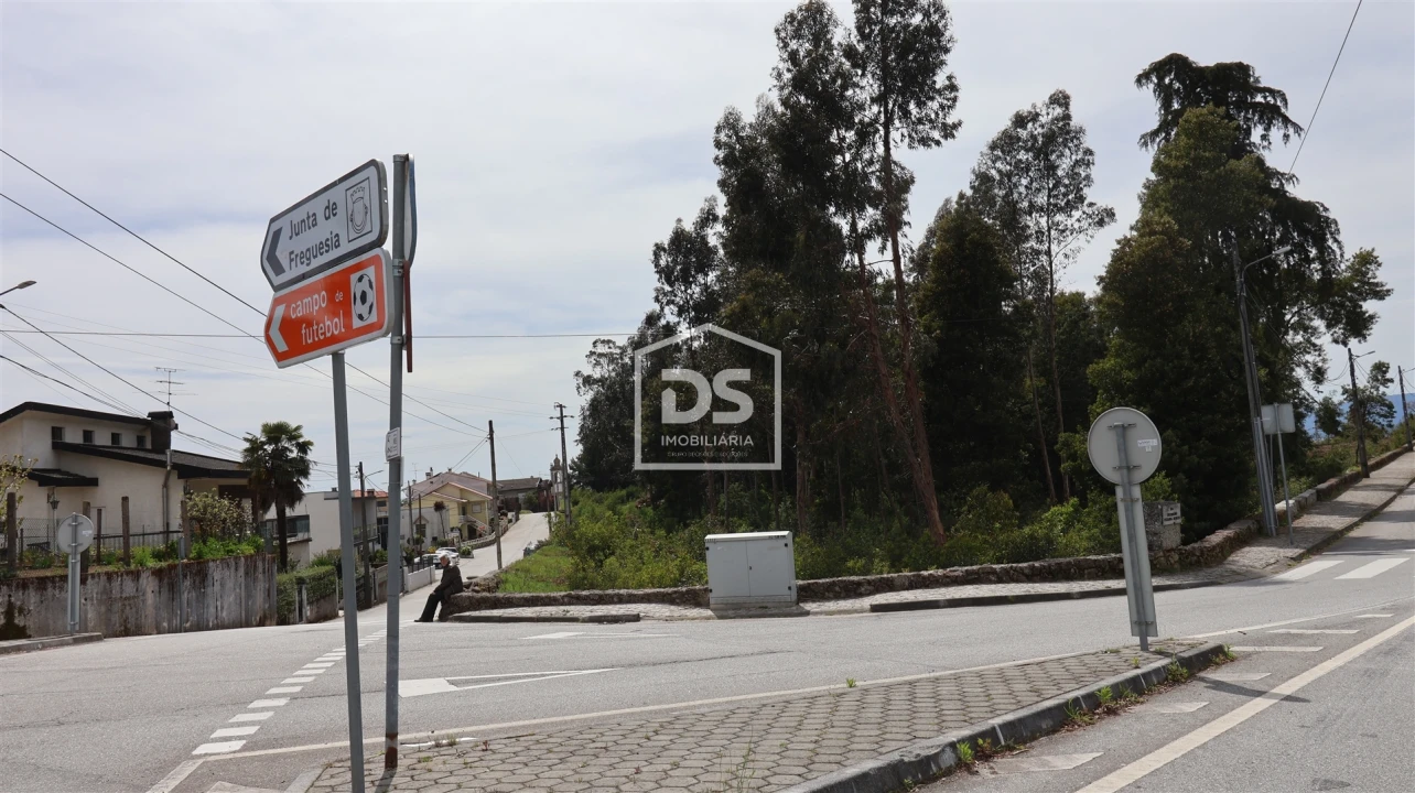 Quinta T0 para Venda em Mundão Foto 18