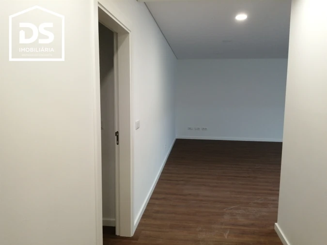Apartamento T1 para Venda em Ranhados Foto 2