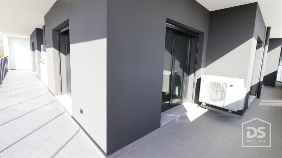 Apartamento T4 para Venda em Viseu Foto 28
