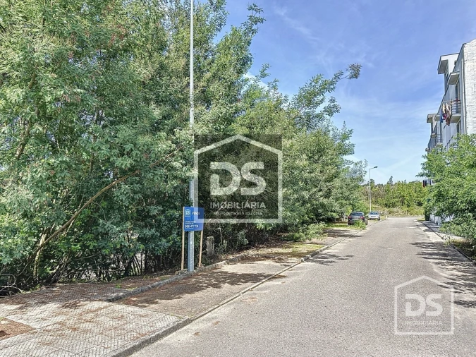 Terreno para Venda em Santa Comba Dão e Couto do Mosteiro Foto 11