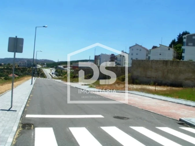 Terreno para Venda em Guarda Foto 11