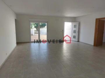Moradia T3 para Venda em Fatima
