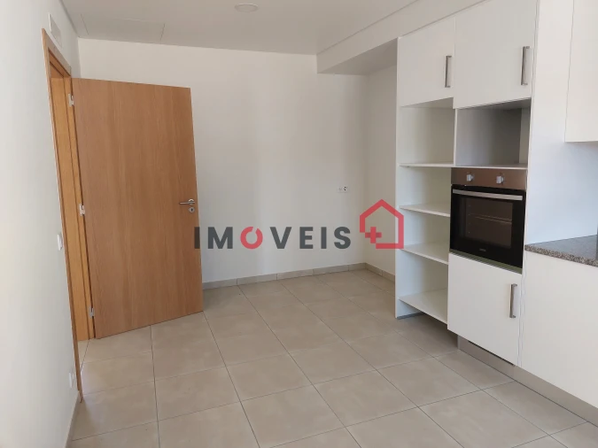Moradia T3 para Venda em Fatima Foto 4