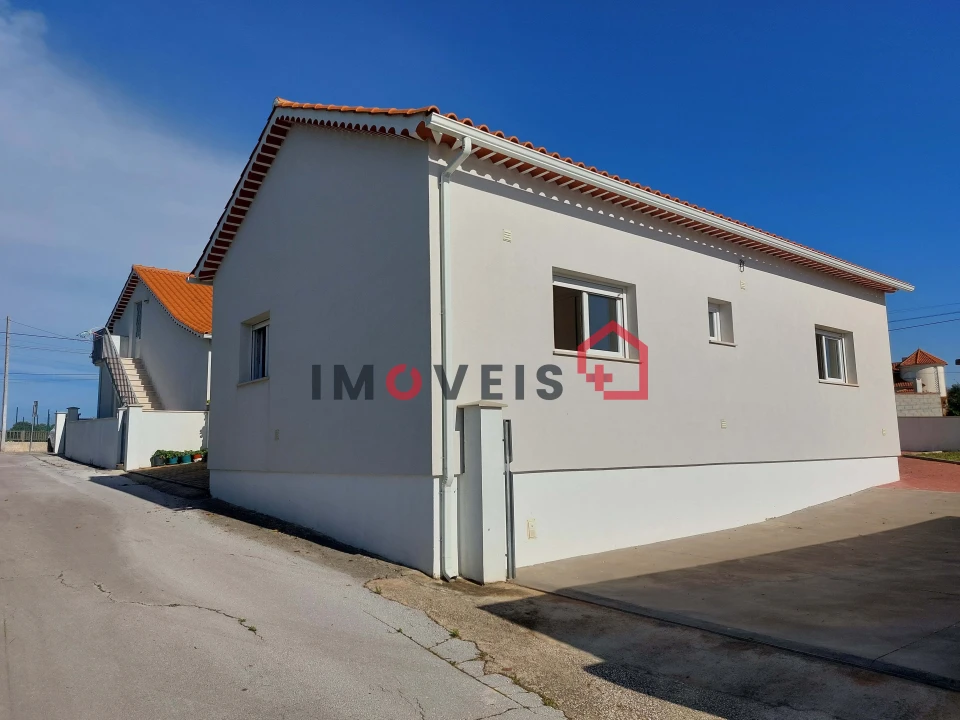 Moradia T3 para Venda em Fatima Foto 1