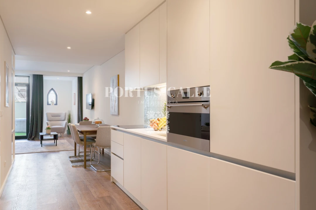 Apartamento T2 para Venda em Cedofeita, Santo Ildefonso, Sé, Miragaia, São Nicolau e Vitória Foto 6