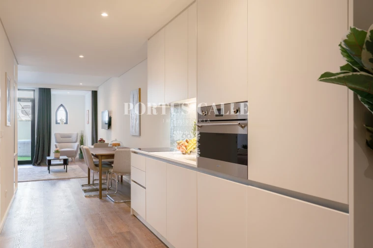 Apartamento T2 para Venda em Cedofeita, Santo Ildefonso, Sé, Miragaia, São Nicolau e Vitória Foto 6