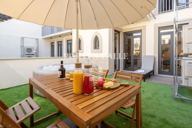 Apartamento T2 para Venda em Cedofeita, Santo Ildefonso, Sé, Miragaia, São Nicolau e Vitória Foto 15