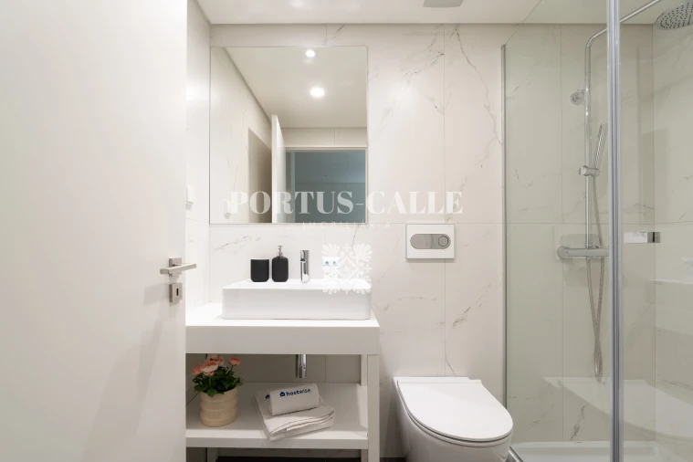 Apartamento T2 para Venda em Cedofeita, Santo Ildefonso, Sé, Miragaia, São Nicolau e Vitória Foto 11