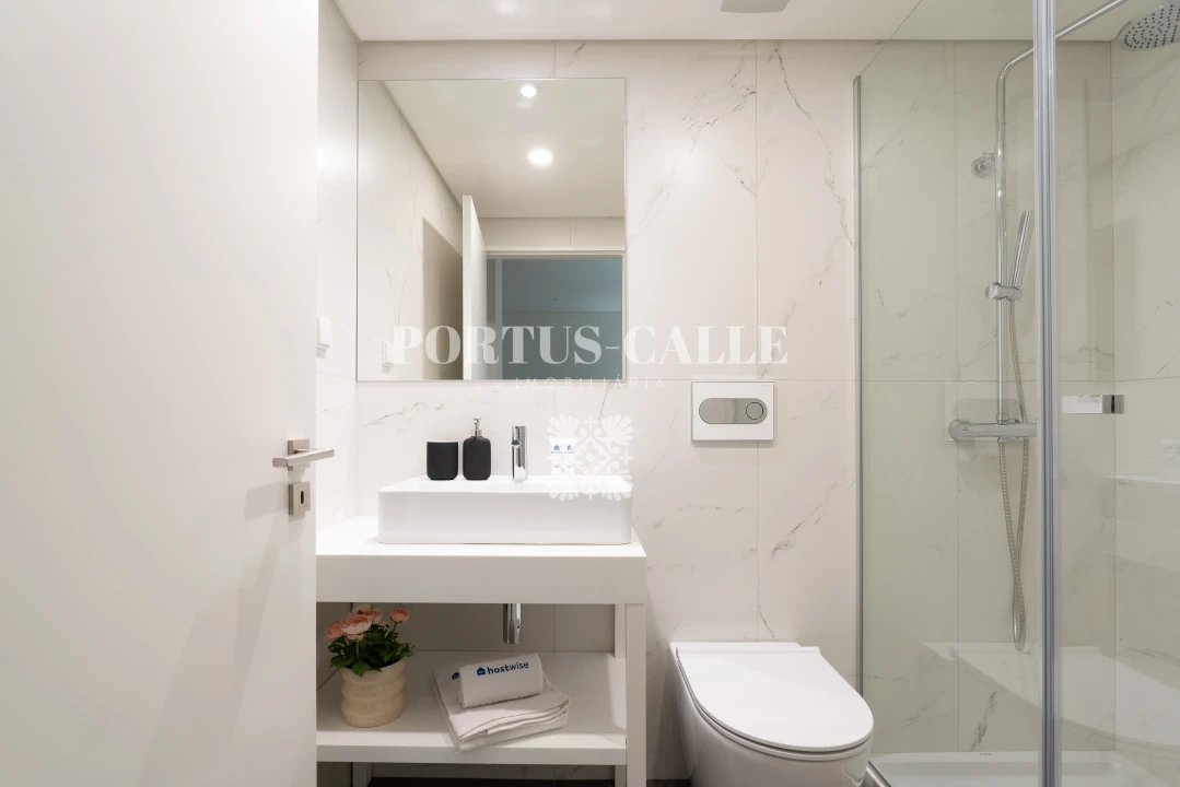 Apartamento T2 para Venda em Cedofeita, Santo Ildefonso, Sé, Miragaia, São Nicolau e Vitória Foto 11