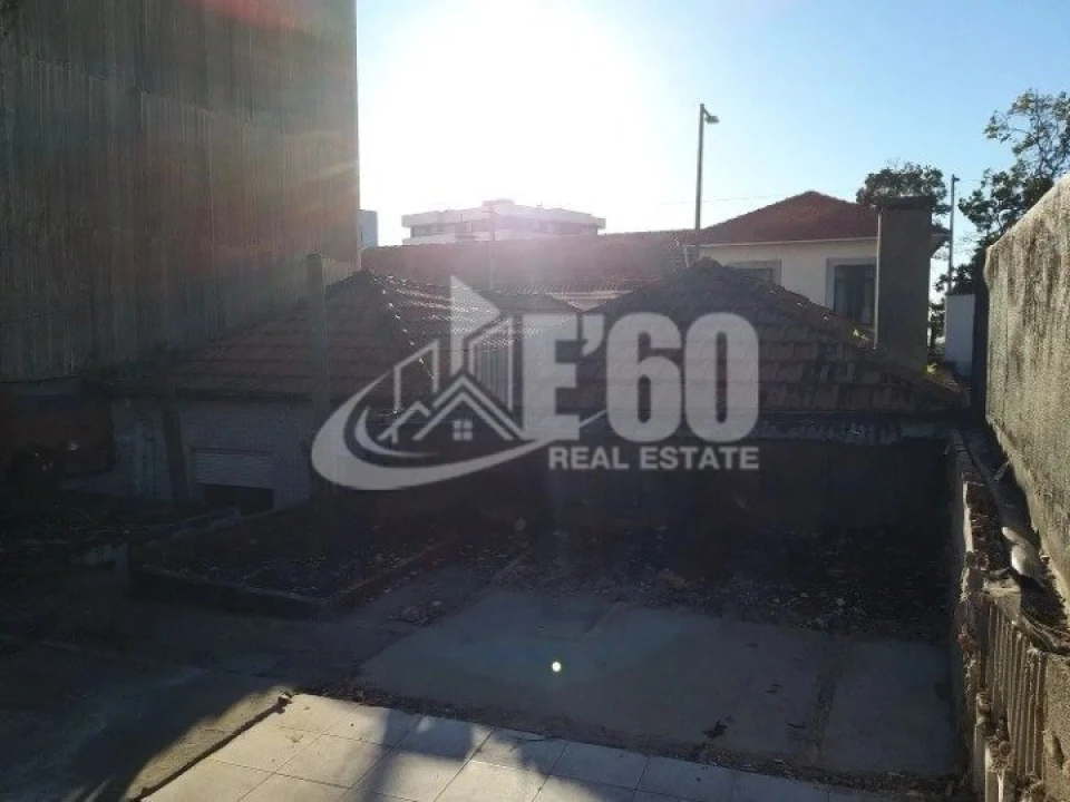 Moradia T2 para Venda em Mafamude e Vilar do Paraíso Foto 3