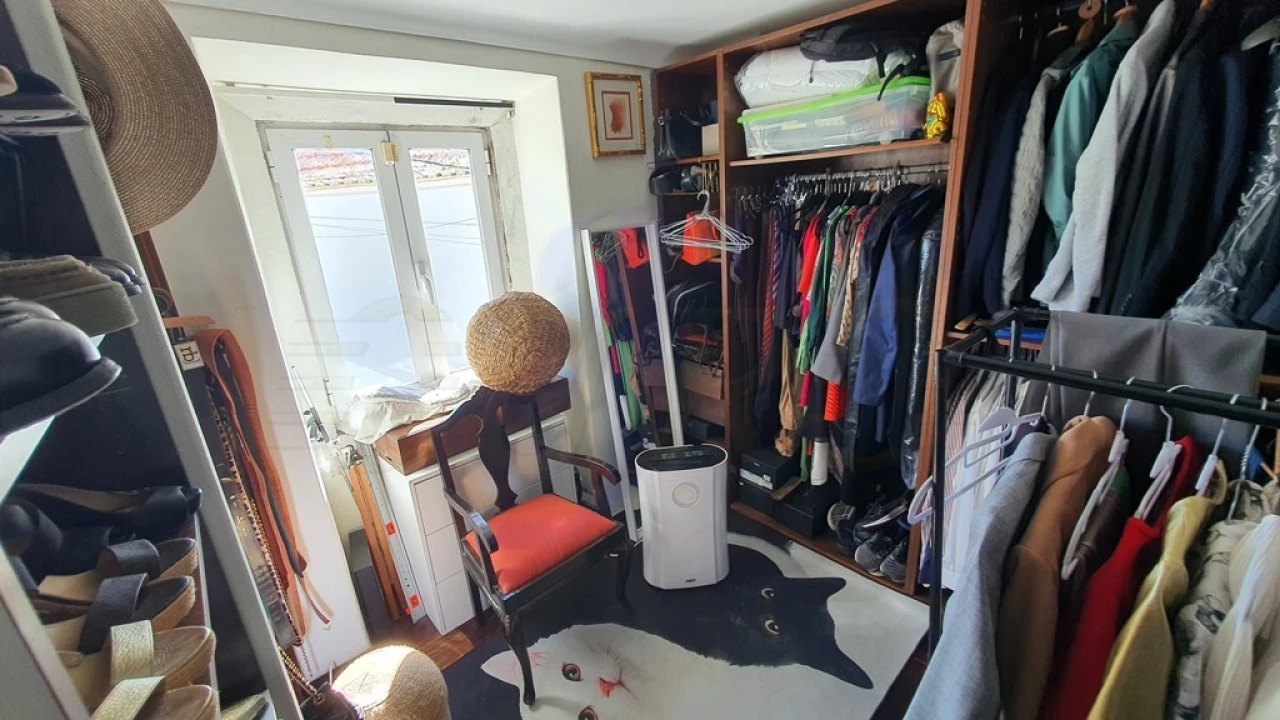 Moradia T2 para Venda em Colares Foto 13