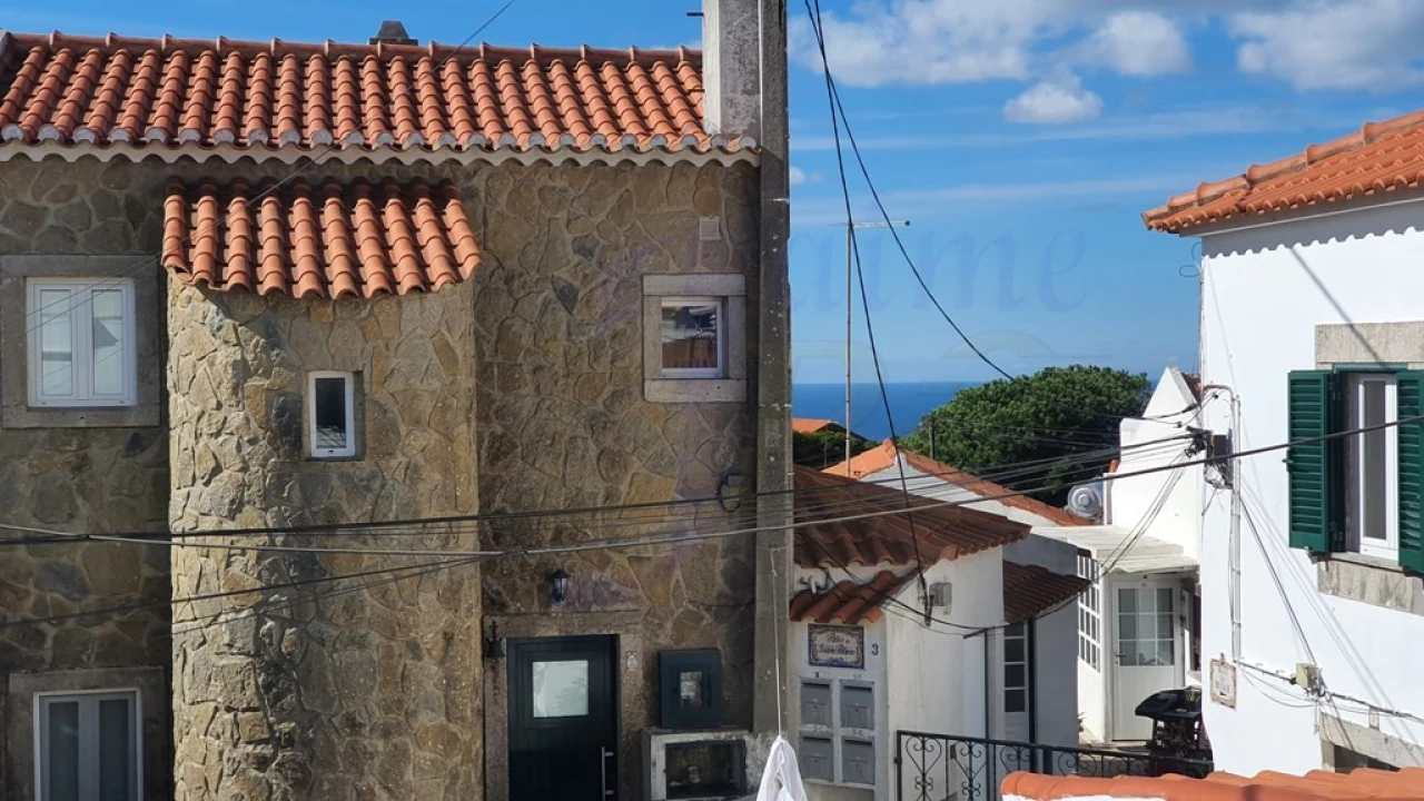 Moradia T2 para Venda em Colares Foto 16