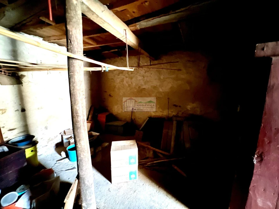 Moradia T3 para Venda em Cerejais Foto 20