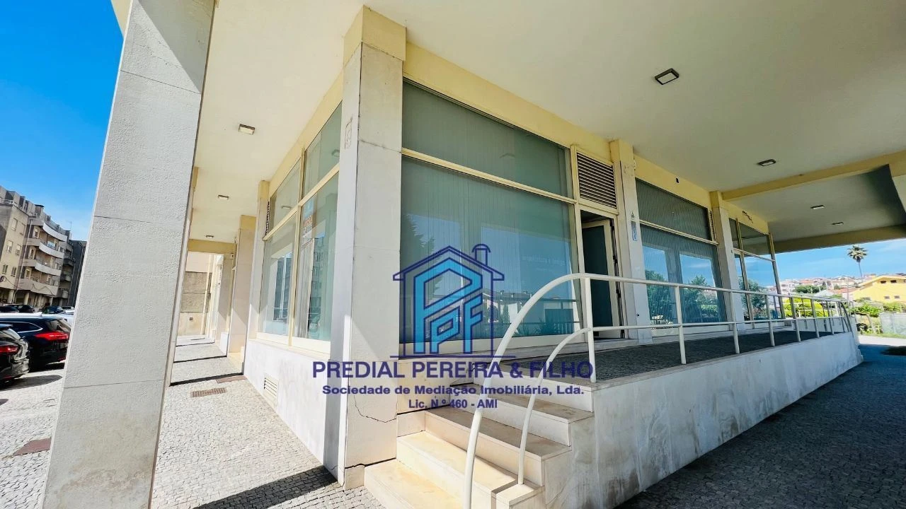 Loja para Venda em Baguim do Monte (Rio Tinto) Foto 1